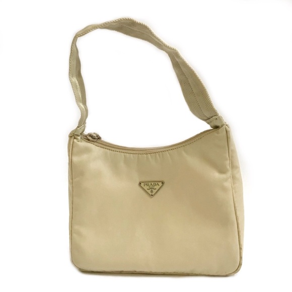 ✨ SOLD✨ Prada Light Beige Nylon Hobo - Picture 3 of 8